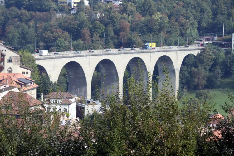 Zaehringen Bridge in Fribourg
