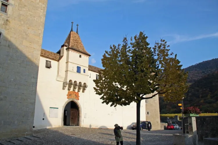 Entrance to the Château d'Aigle Castle