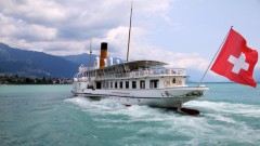 SS Montreux Leaving Vevey