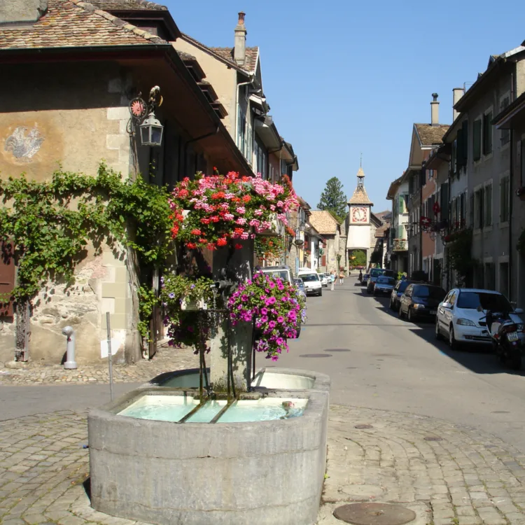 Grand Rue in St Prex